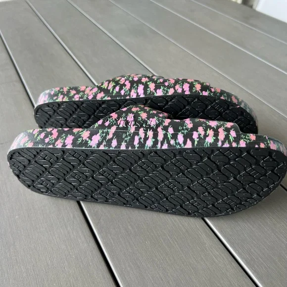 NEW!! FREEDOM MOSES FLORAL SLIDE SANDAL IN SIZE US 8-9 (EU size 38-39) - Picture 7 of 10